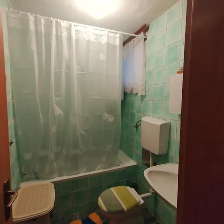 Apartman Emina Bosanska Krupa Exterior photo